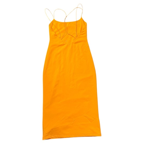 Babaton Contour Scoopback Dress - Picture 8 of 8